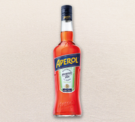 Aperol, cena za lahev je 239,90 Kč